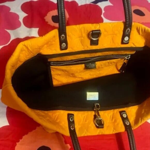 Louis Vuitton Scuba Tote - Picture 4 of 6